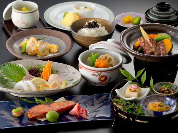 Kokumin Shukusha Nijinomatsubara Hotel The 2-star Kokumin Shukusha Nijinomatsubara Hotel offers comfort and convenience whether youre on business or holiday in Karatsu. Featuring a satisfying list of amenities, guests will find their stay