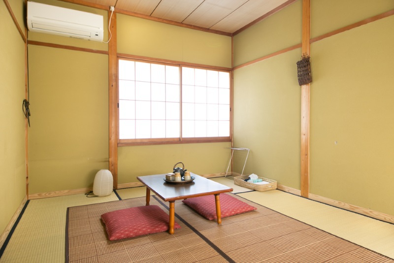 Tabibito no Yado Note Ideally located in the Iwami area, Tabibito no Yado Note promises a relaxing and wonderful visit. The property offers guests a range of services and amenities designed to provide comfort and convenien