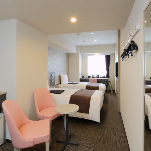 【客室】デラックスツインルーム（Wi-Fi完備）