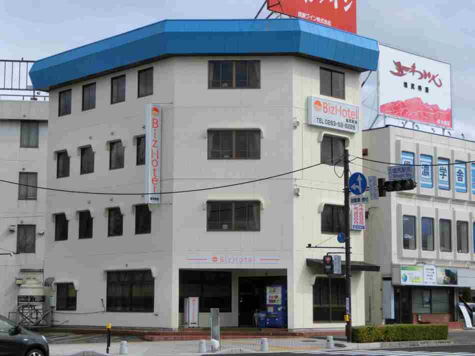 ホテル外観Biz