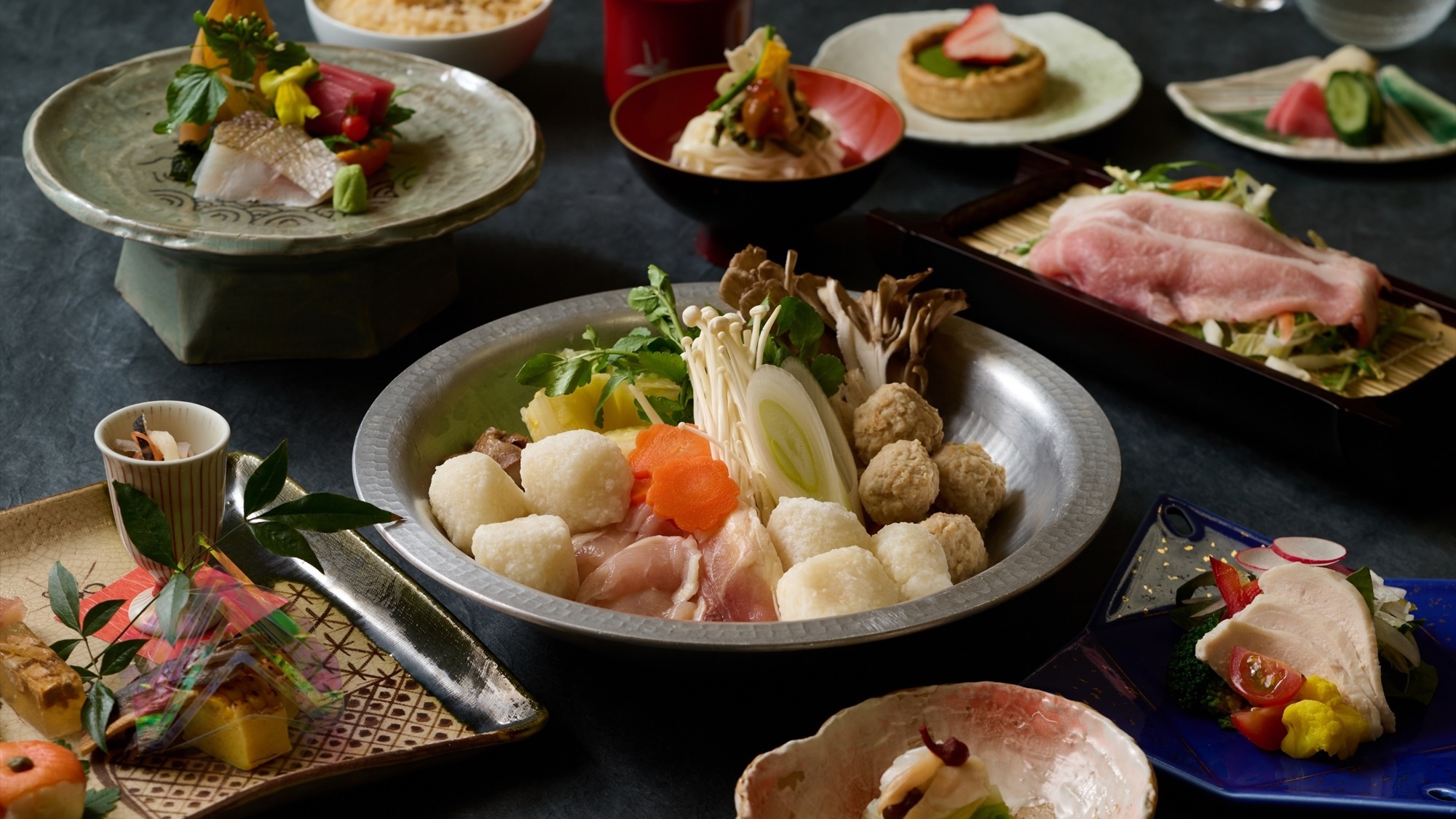 夕食一例｜グレードアップ会席選べる二種の郷土鍋（山の芋鍋）※一例