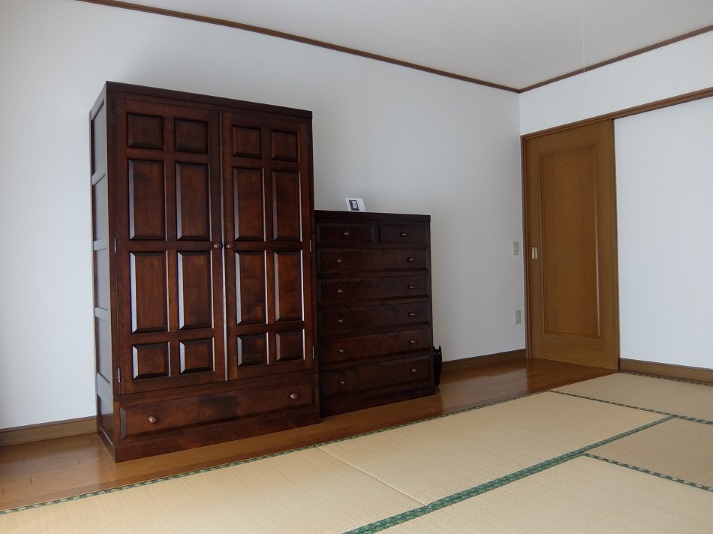 Usa Usa no Petit Farm Stop at Usa Usa no Petit Farm to discover the wonders of Nagano. The property offers a high standard of service and amenities to suit the individual needs of all travelers. Service-minded staff will w