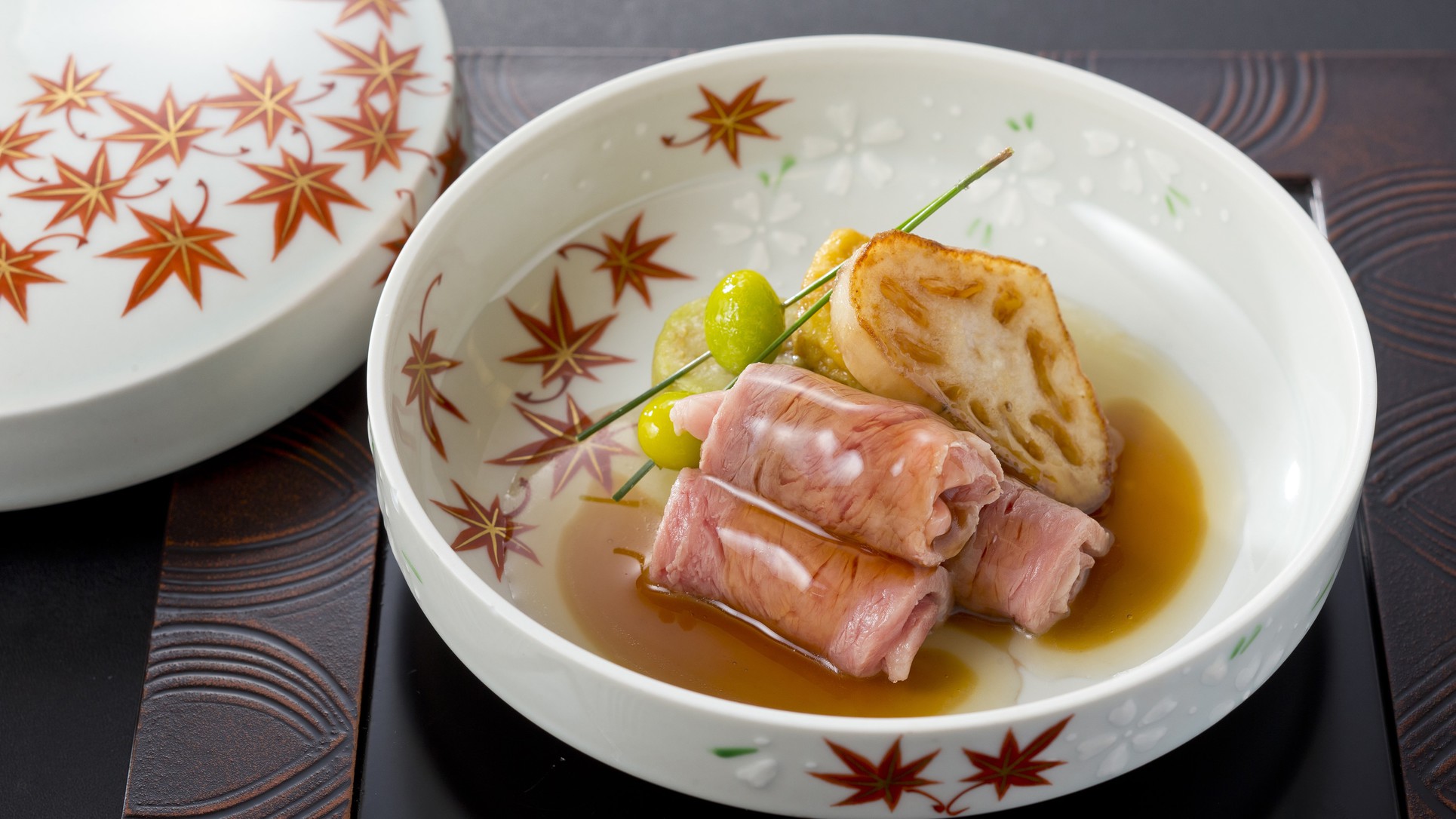 会席コースの肉料理（一例）※写真はイメージ