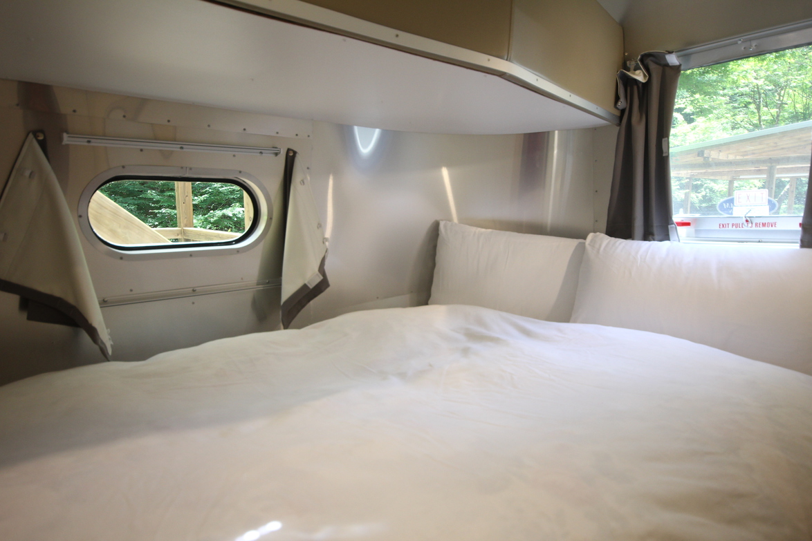 エアストリーム（Flying Cloud）ベッドルーム