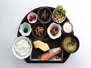朝食