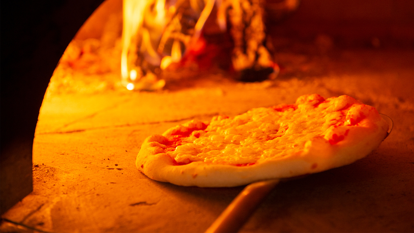 【イタリアン】自慢のピッツァは窯焼きでご用意！（写真はイメージです）