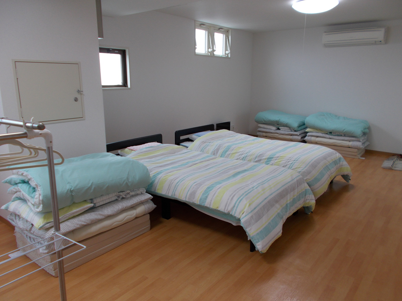 Guest House Poseidon Ideally located in the Tateyama area, Guest House Poseidon promises a relaxing and wonderful visit. Featuring a satisfying list of amenities, guests will find their stay at the property a comfortable 
