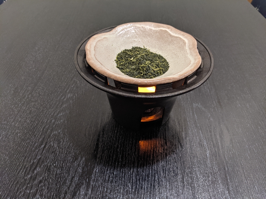 当ホテルでは、『茶香炉』を炊いて、お部屋の空間をリフレッシュしております。