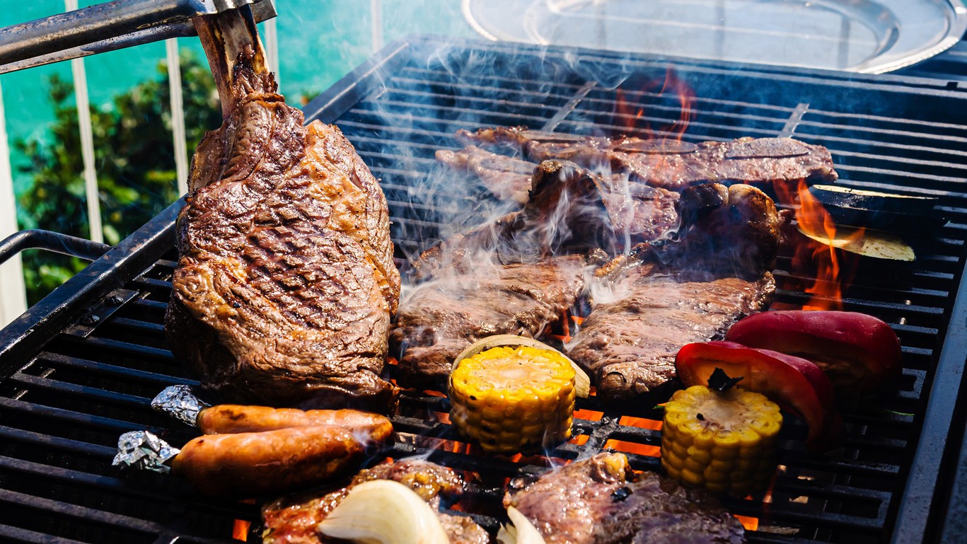 みんなでBBQ♪※実際のメニューとは異なる場合がございます。