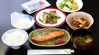 【スタンダード】四季折々の食材をたっぷり使った♪女将特製手作り料理でおもてなし【家族旅行応援】