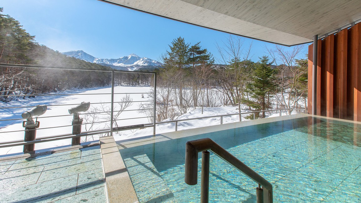 「展望露天風呂四季の湯」