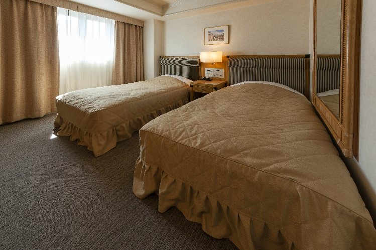 デラックスツイン