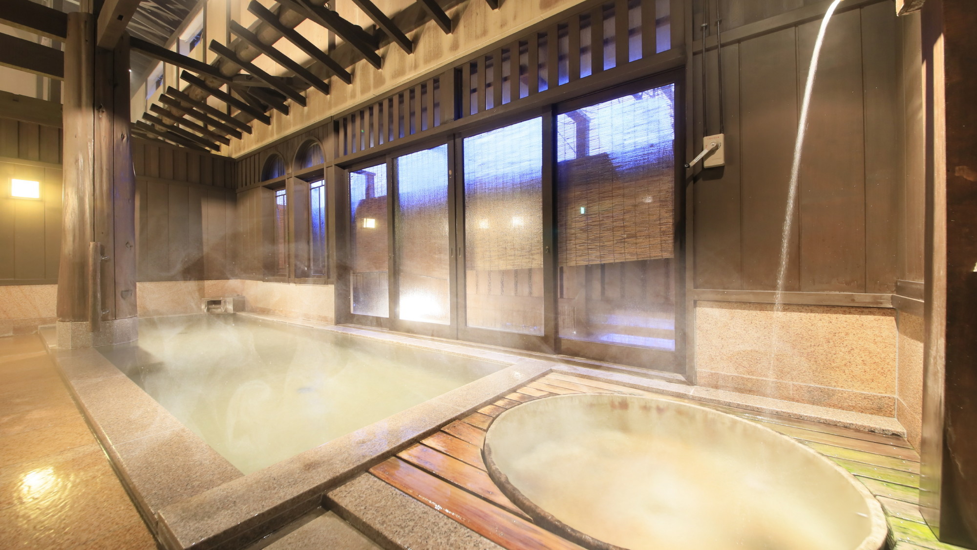 Isawa Meitokan Itoyanagi Isawa Meitokan Itoyanagi is perfectly located for both business and leisure guests in Yamanashi. The property offers a wide range of amenities and perks to ensure you have a great time. Free Wi-Fi in 