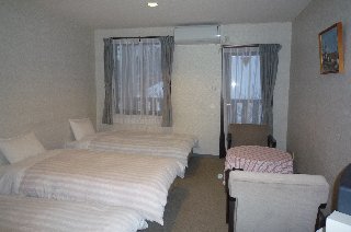 トリプルルーム