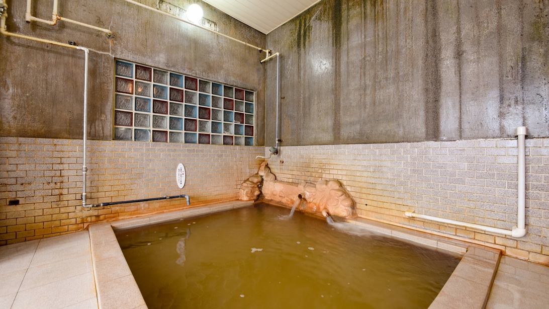 *大浴場(男湯)/ ５月〜１０月は露天風呂もご利用いただけます。