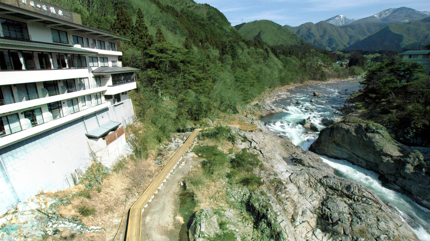大滝河川遊歩道16：9