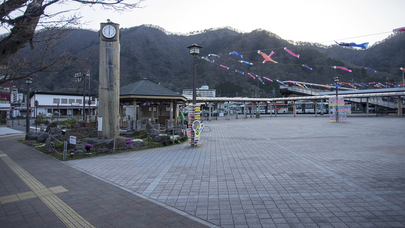 駅前16：9