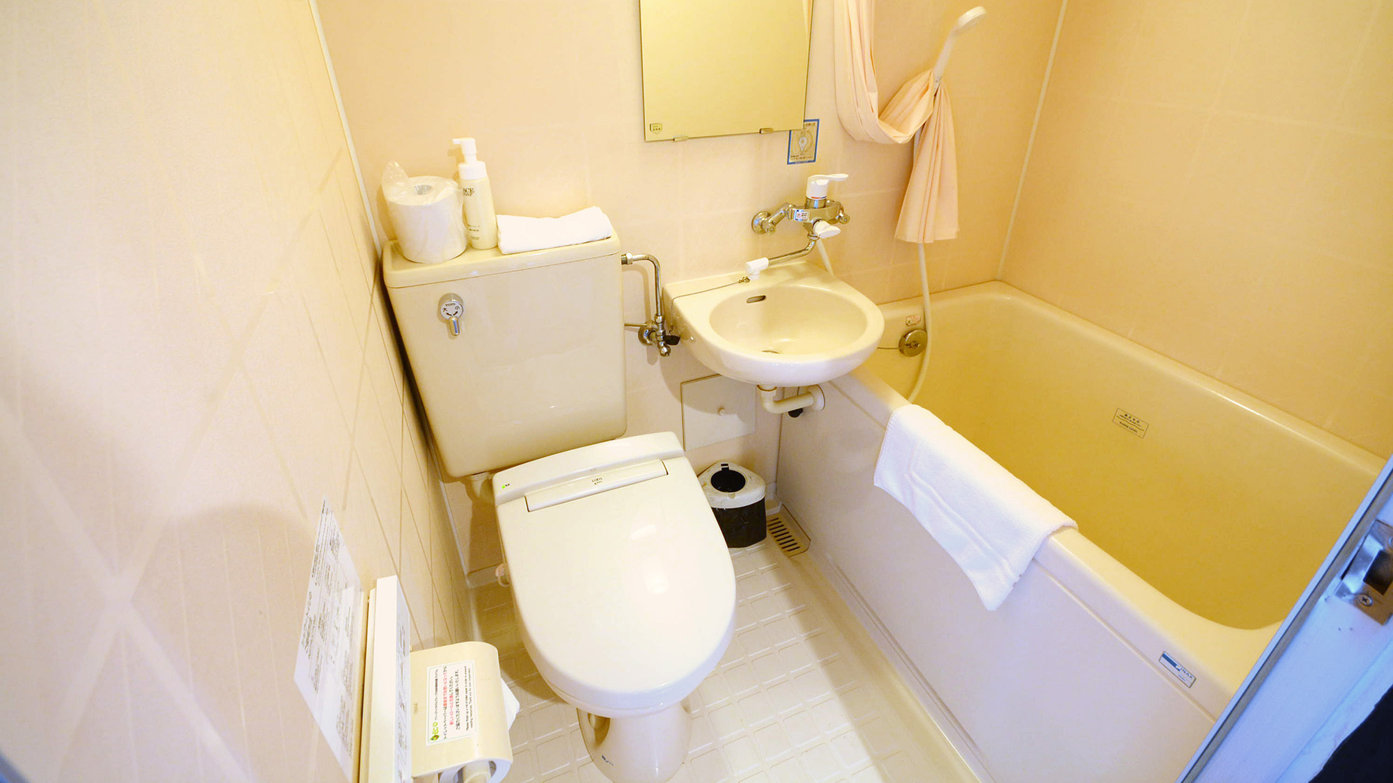 本館10畳ユニットバス①16：9