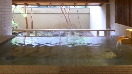 【貸切風呂】陶磁の湯 ※ご予約不要×;天然温泉、無料で何度でも利用可能です！
