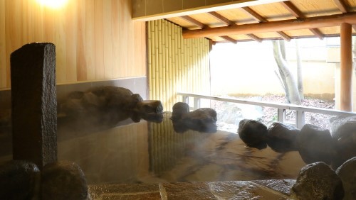 【貸切風呂】岩座の湯 ※ご予約不要×;天然温泉、無料で何度でも利用可能です！