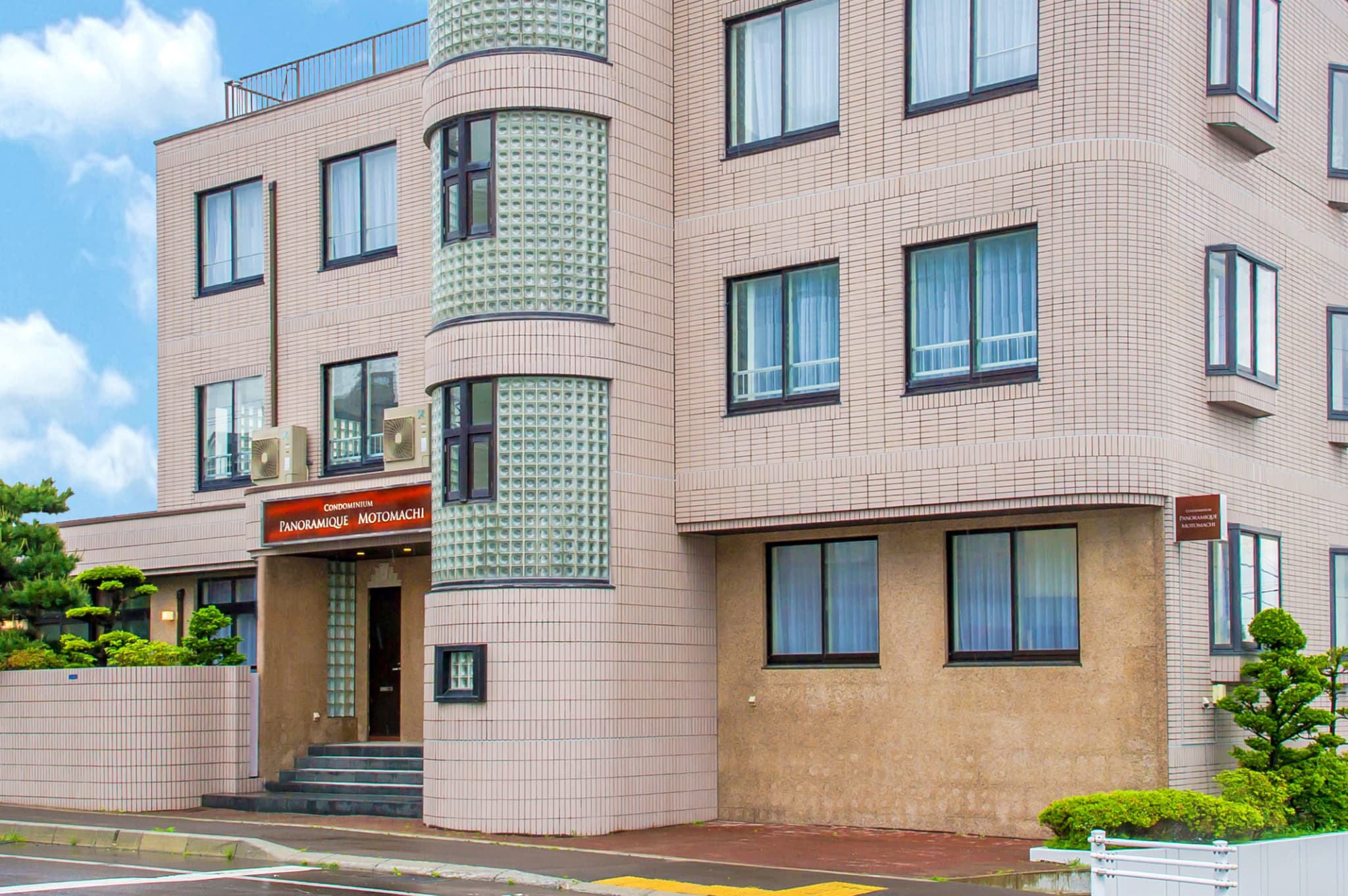 コンドミニアム パノラミック元町外観