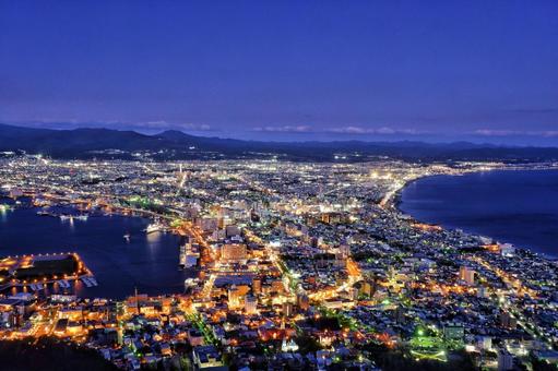 【世界三大夜景・函館山】徒歩で8分