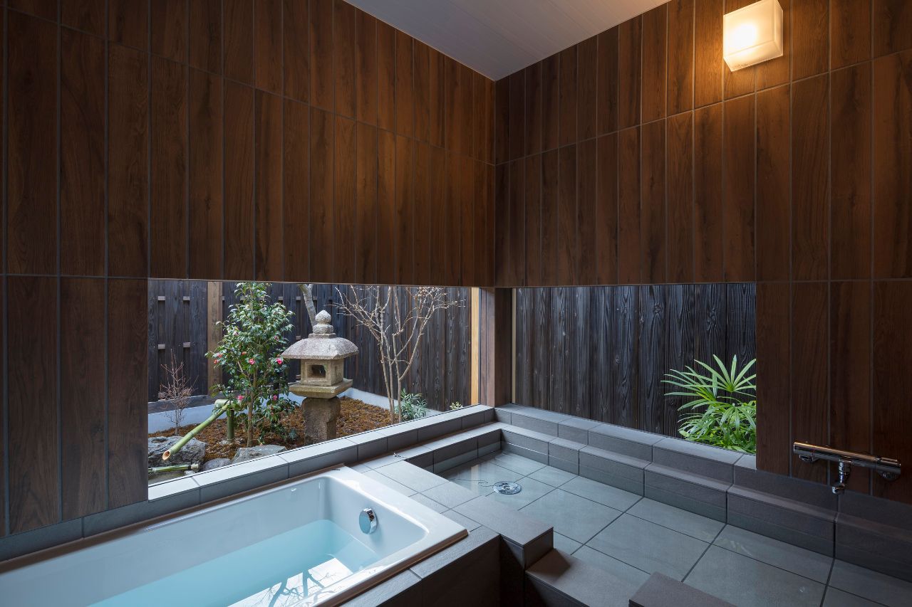 Machiya Residence Inn Sanjusangen-do Yoitsubaki Ideally located in the Kyoto Station area, Machiya Residence Inn Yoitsubaki promises a relaxing and wonderful visit. Offering a variety of facilities and services, the property provides all you need f