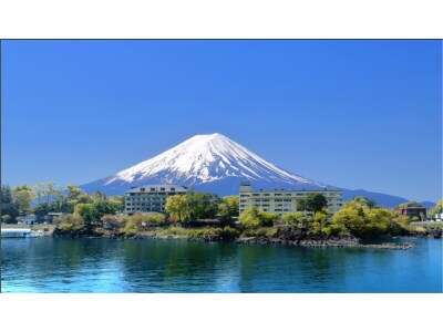 河口湖と富士山