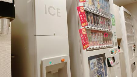 自動販売機製氷機（2F）