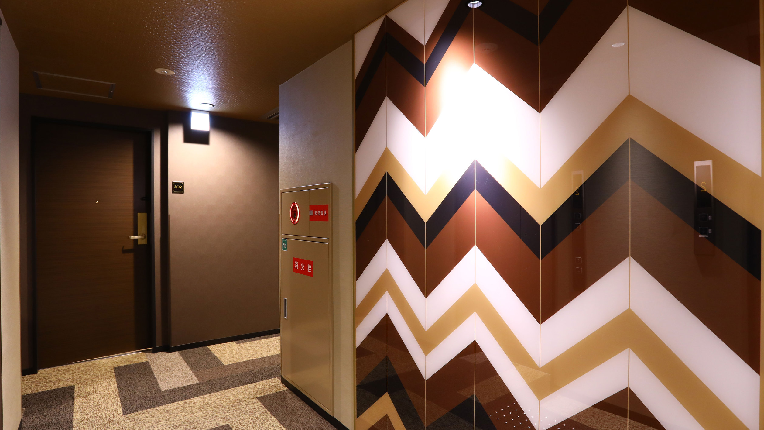 エレベーターホール