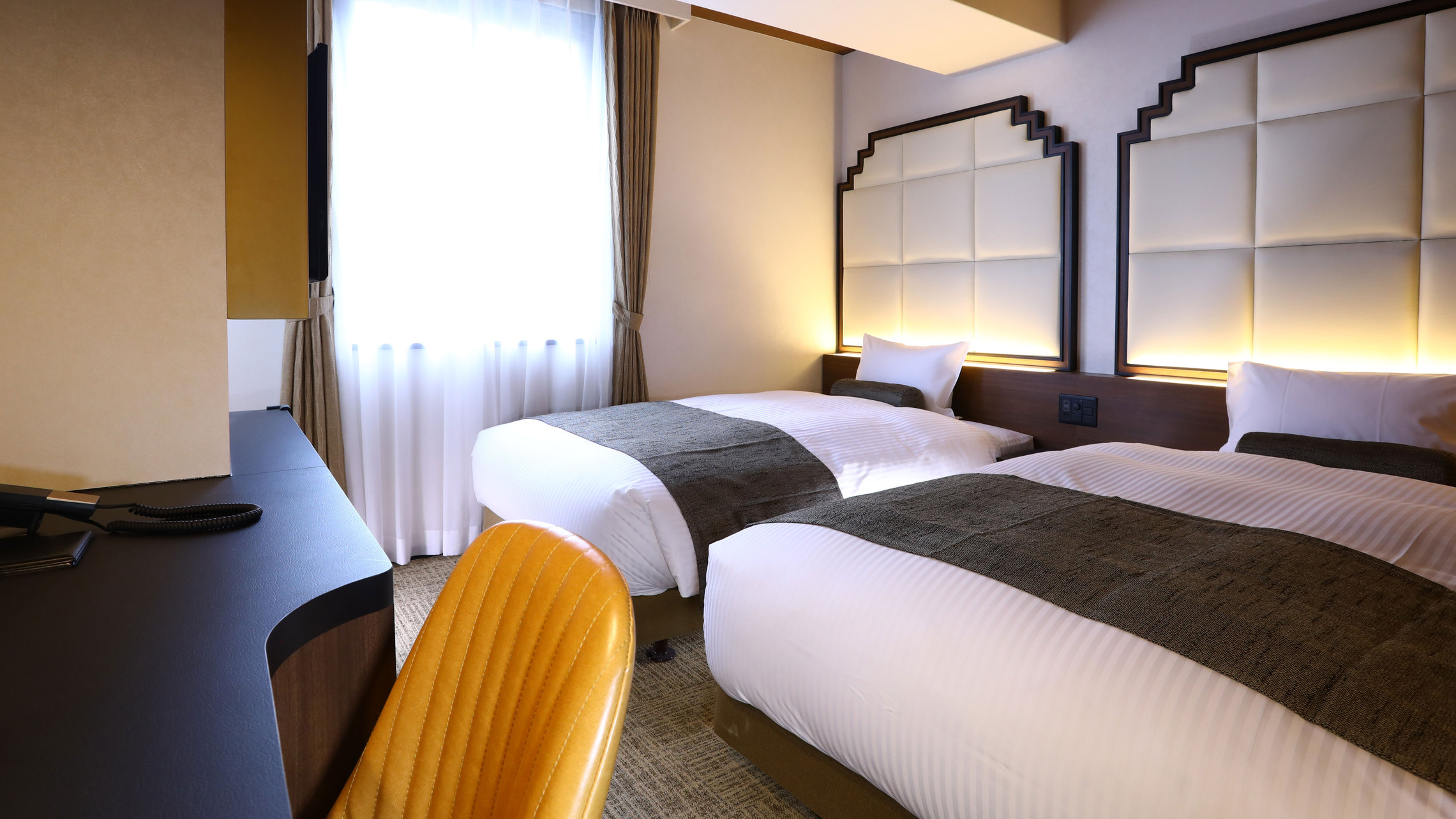 【客室】ReFa設置ツインルーム（トムデザイン）