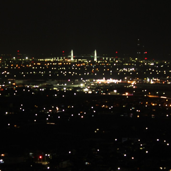 夜の訪れ-。標高110mからの夜景