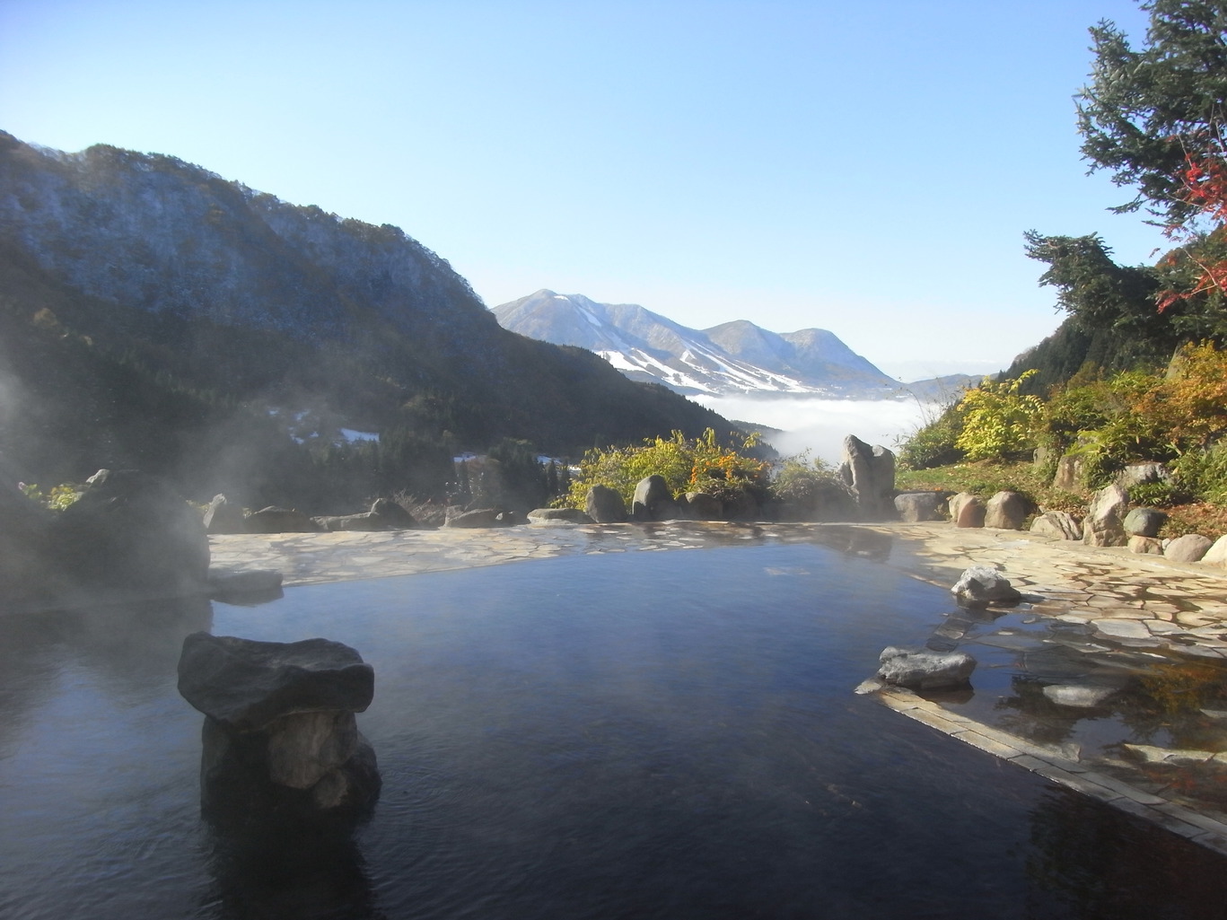 Maguse Onsen Nashinokiso Maguse Onsen Nashinokiso is a popular choice amongst travelers in Nagano, whether exploring or just passing through. The property has everything you need for a comfortable stay. Free Wi-Fi in all room