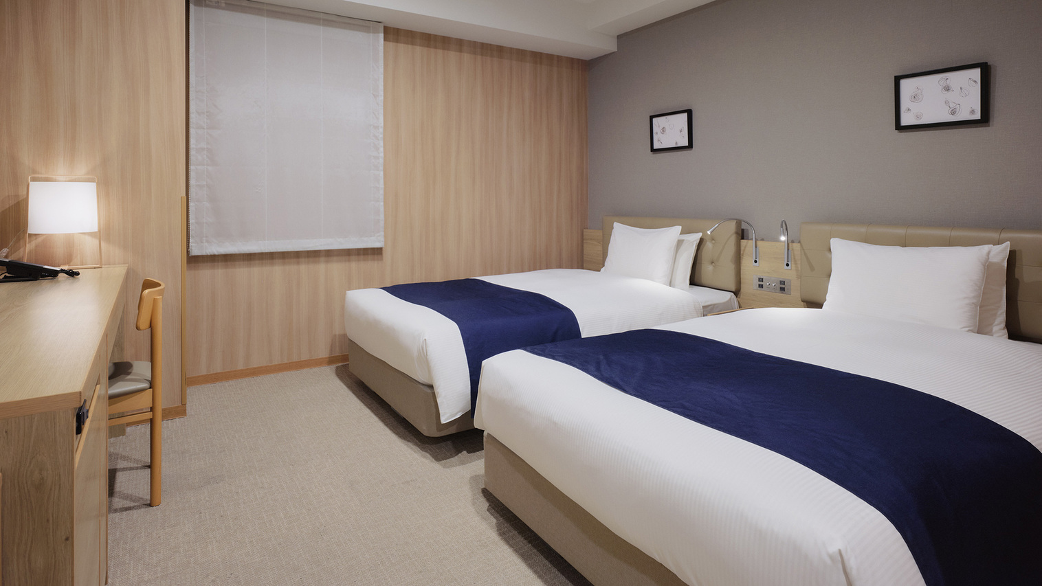 テ？ラックスツイン