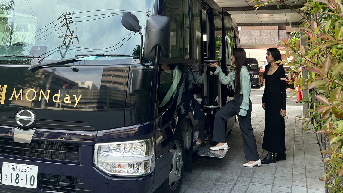 シャトルバス1時間1本チェックイン時の先着予約制となります