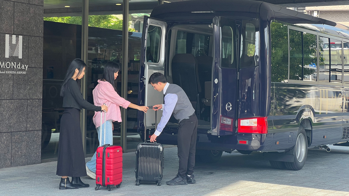羽田空港まではシャトルバスが便利♪