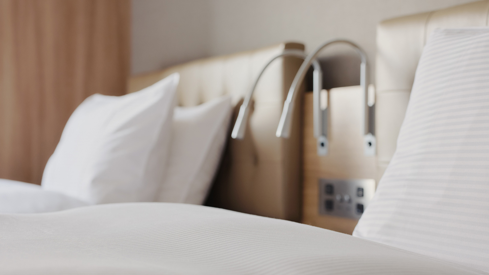 テ？ラックスツイン