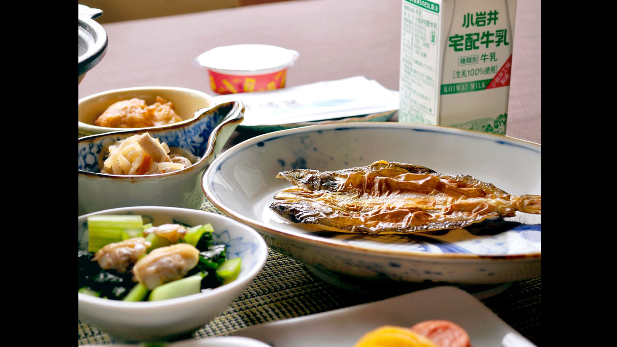 【朝食】珍しい岩魚の開きは頭から召し上がれます