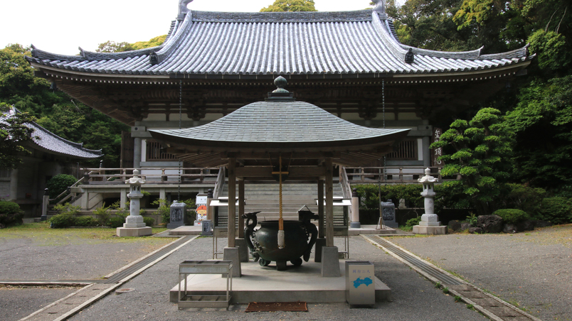 金剛頂寺いつも多くのお遍路さんが訪れます