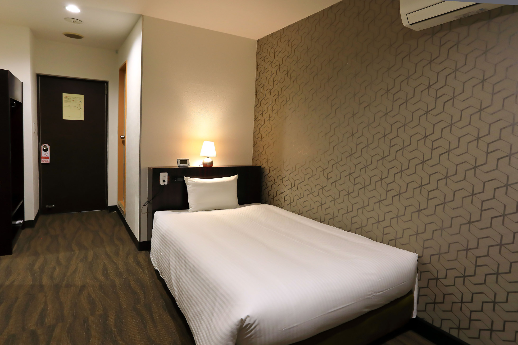 Kanoya Grand Hotel Kanoya Daikoku Grand Hotel is perfectly located for both business and leisure guests in Tarumizu. The property has everything you need for a comfortable stay. Service-minded staff will welcome and gui