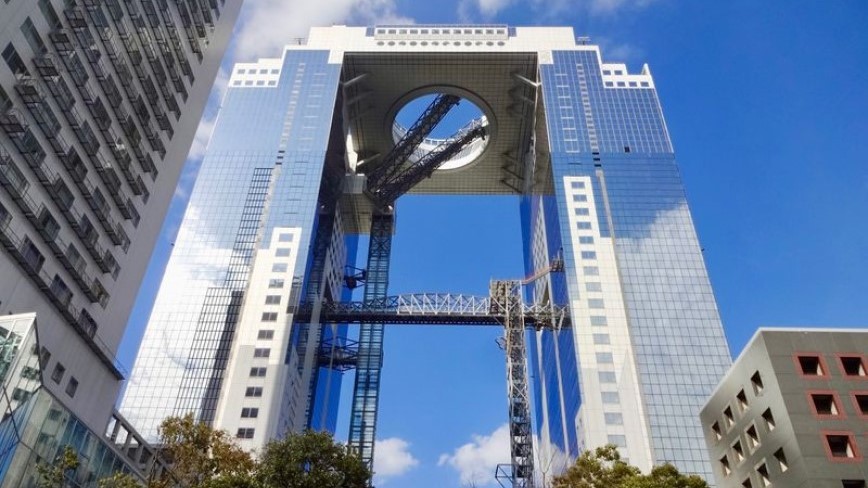 【周辺観光】スカイビル_空中庭園