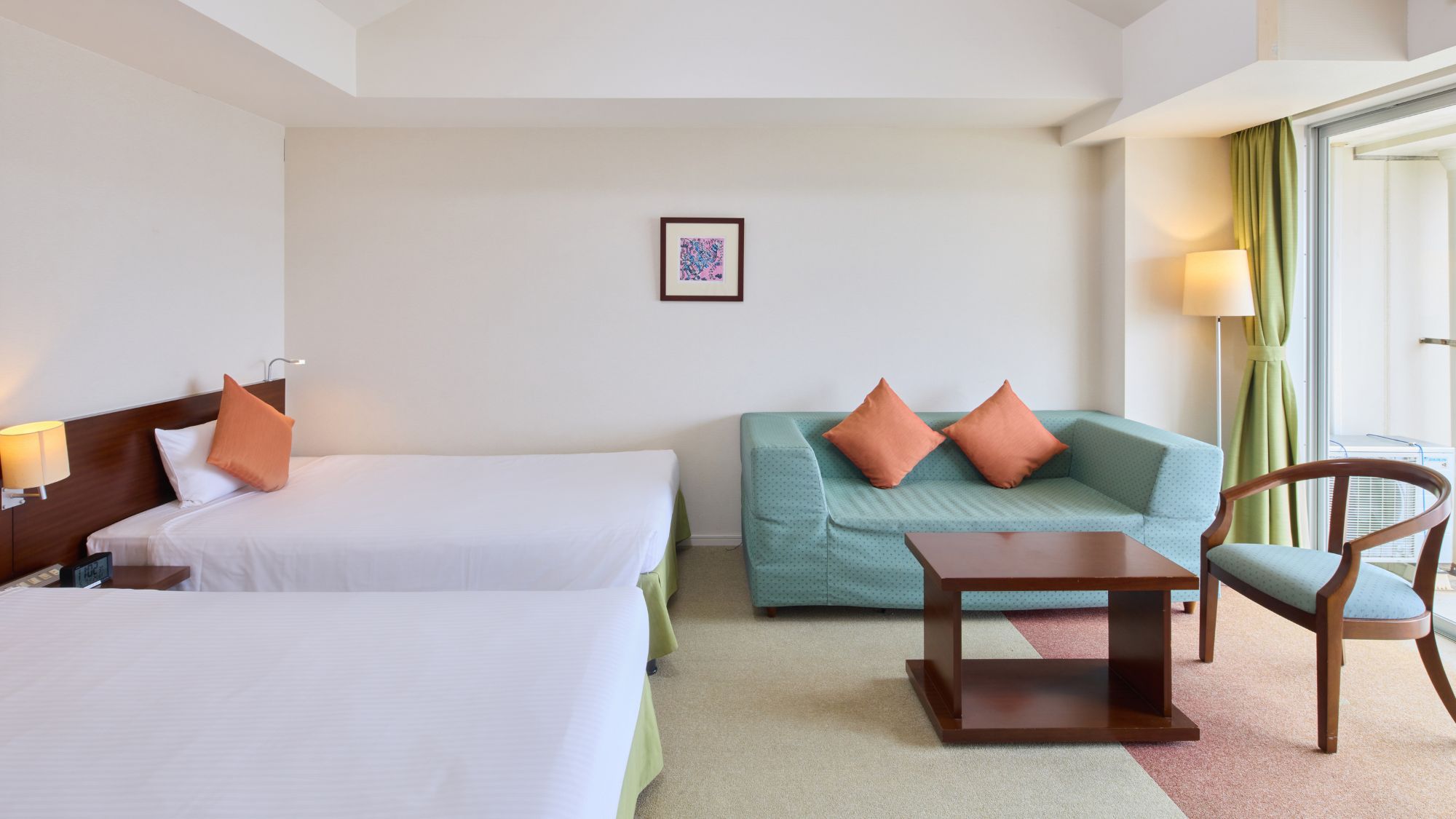 【フィールドパークタワー】エグゼクティブツイン 落ち着いたインテリア、バストイレ別／バルコニー付