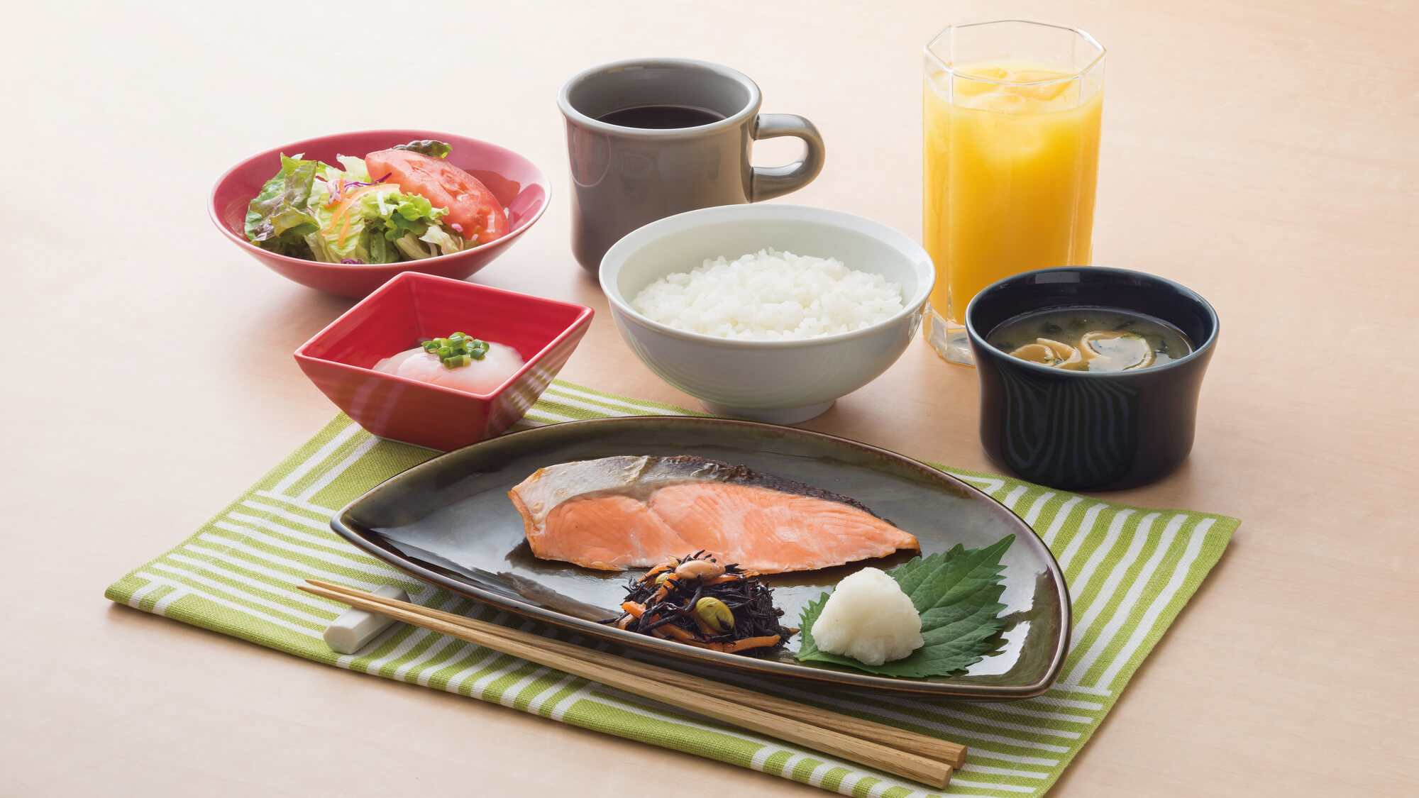 【朝食】2階レストラン