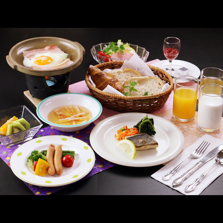 【選べる和食】洋食コースも充実の朝食♪「朝食から豪華〜♪」と喜ばれています。