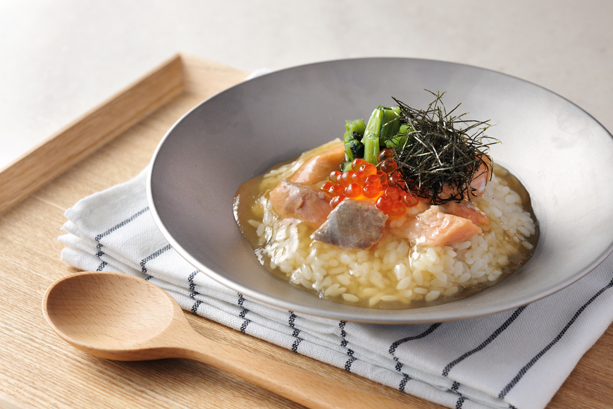 朝食銀餡で仕立てた生姜風味の「鮭いくら」