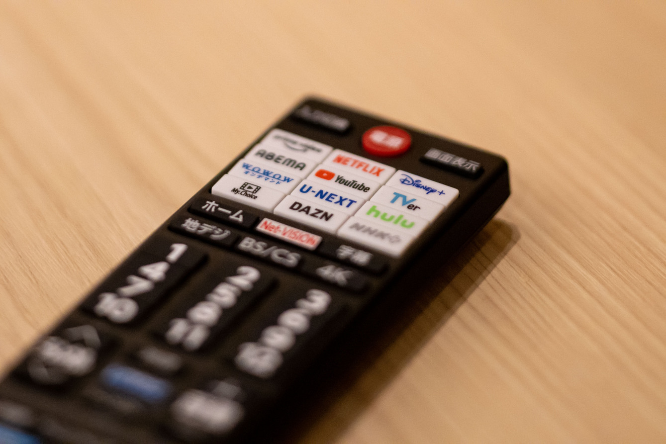 Smart TV -ネット動画配信サービス対応テレビ-