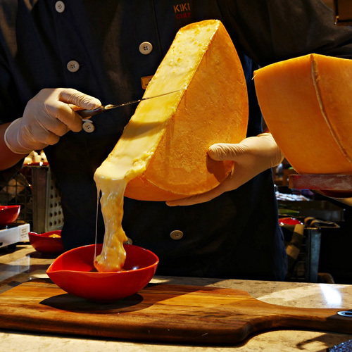 【夕食】花畑牧場のラクレットチーズと斜里産ジャガイモ
