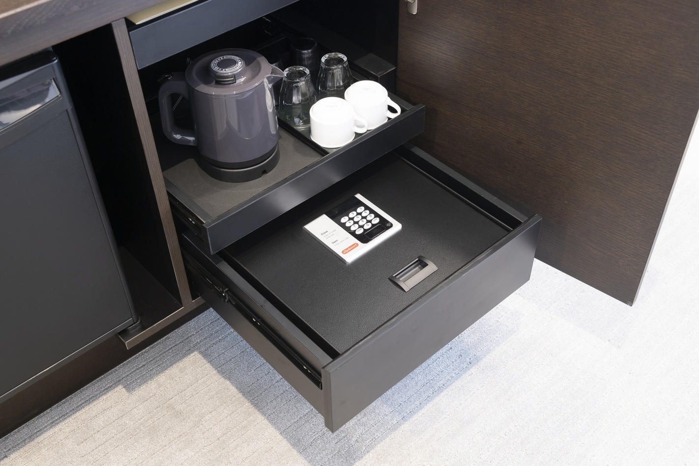 セイフティボックス（全室入室）