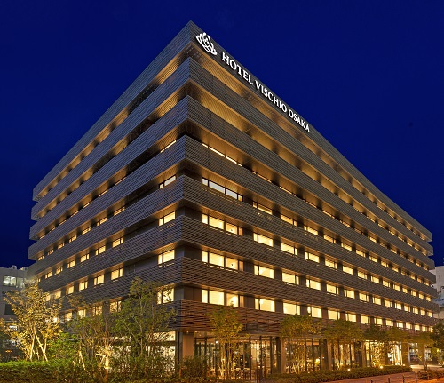 ホテル外観（夜）