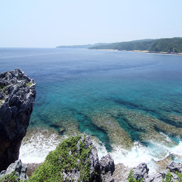 辺戸岬（へどみさき）